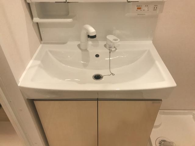 洗面設備　洗髪洗面化粧台