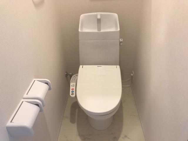 トイレ　トイレ