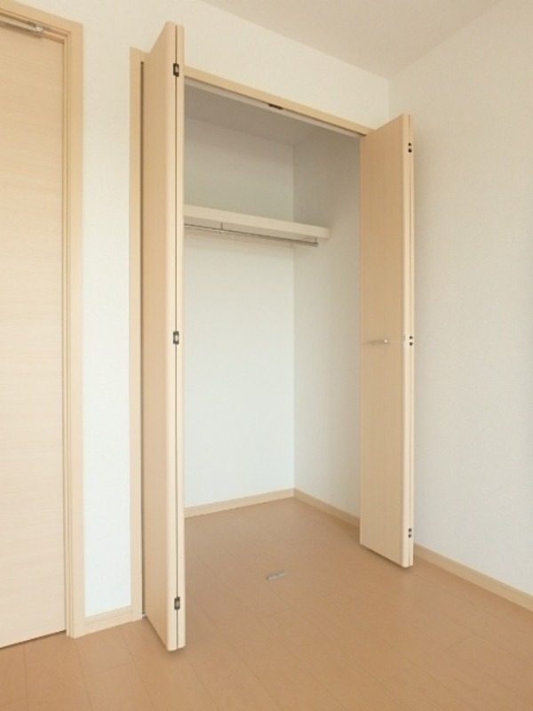 収納　図面と現状に相違がある場合には現状を優先