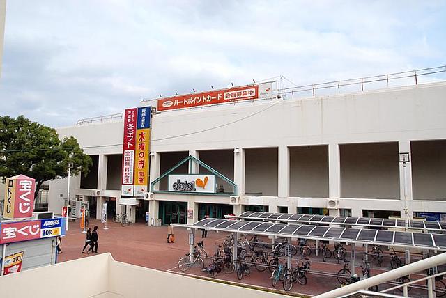 ショッピングセンター　イオン鹿児島鴨池店（ショッピングセンター）まで700m