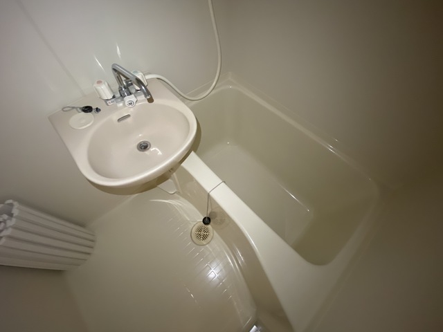 バス・シャワールーム　一日の疲れを癒してくれる大事な場所。