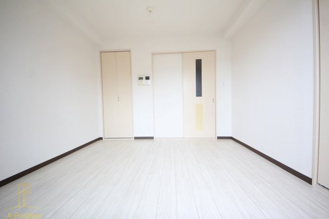 居室・リビング　マロット天神橋