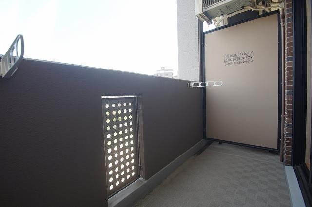 バルコニー　同型タイプ