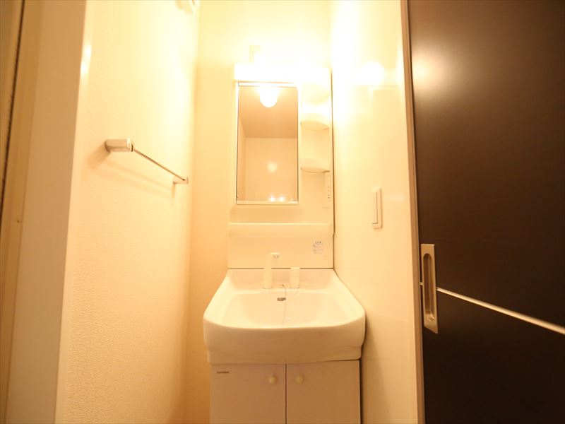 洗面設備　独立洗面台　シャンプードレッサー