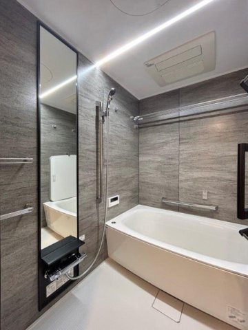 バス・シャワールーム　別部屋参考写真