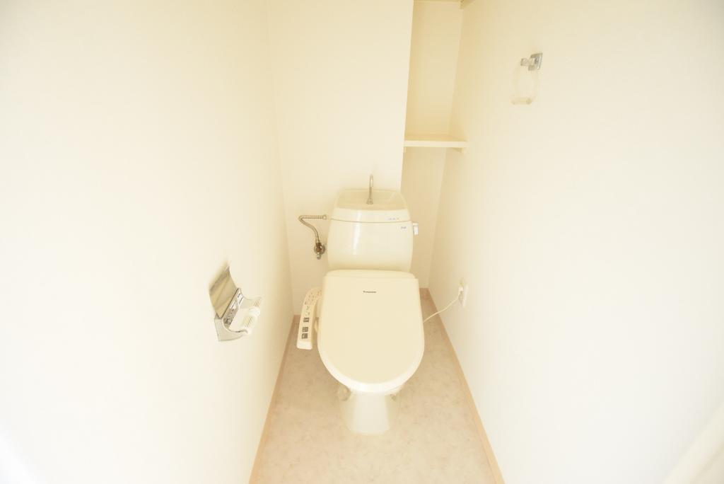 トイレ　シャワー付トイレ