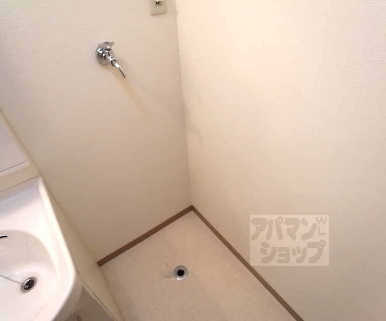 その他設備　室内の洗濯機設置スペース