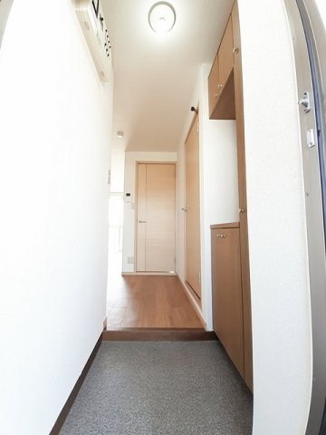 玄関　シンプルで使いやすい玄関です