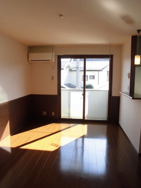 居室・リビング　リビング