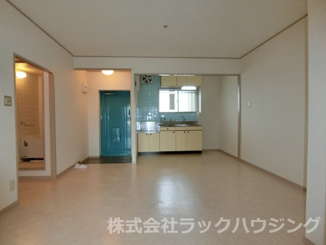 居室・リビング　【お部屋さがしはラックハウジングにお問合せ下さいませ♪】