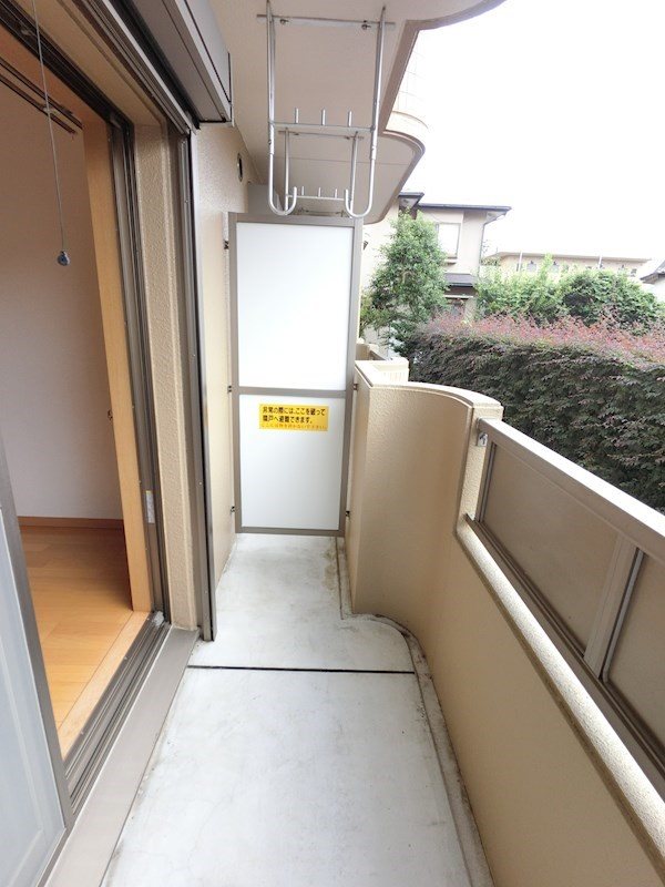 バルコニー　ベランダ南向き