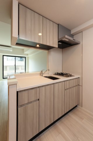 キッチン　※写真は同タイプ住戸です。
