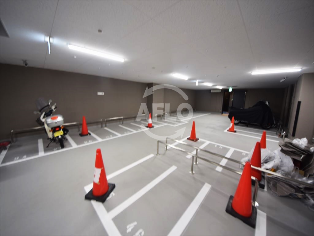 その他設備　プレミストタワー大阪新町ローレルコート　バイク置場
