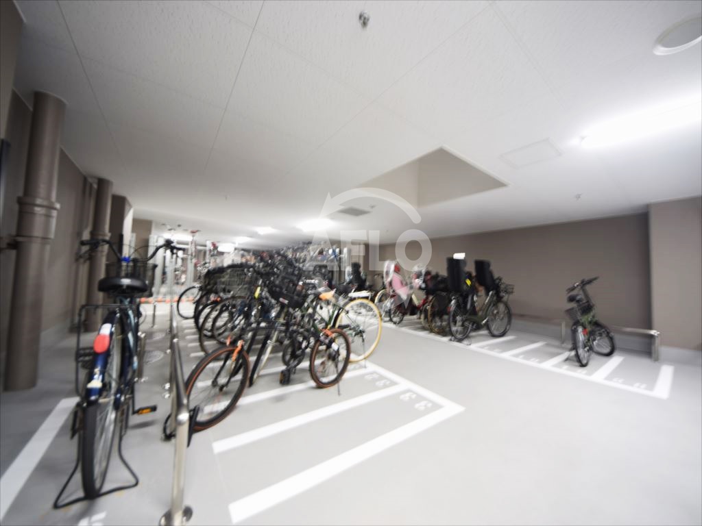 その他設備　プレミストタワー大阪新町ローレルコート　駐輪場
