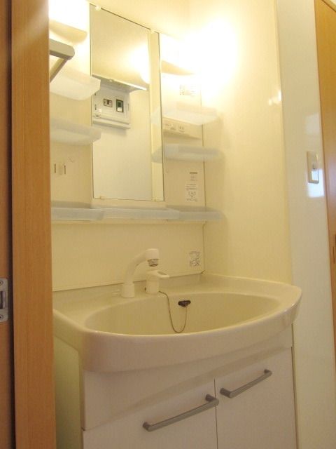 洗面設備　★お問い合わせはタウンハウジングまで★
