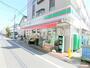コンビニ　ローソンストア100 武蔵新田店（コンビニ）まで496m