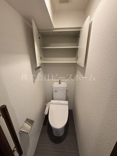 トイレ　※別号室参考写真