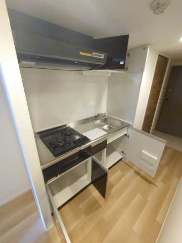 キッチン　別部屋の参考写真になります。