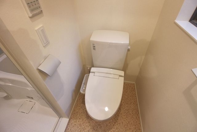 グランレジデンス駒沢大学Nのトイレ写真