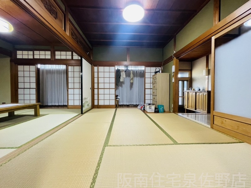 南海本線 吉見ノ里駅 徒歩11分 2階建 築57年の居間写真