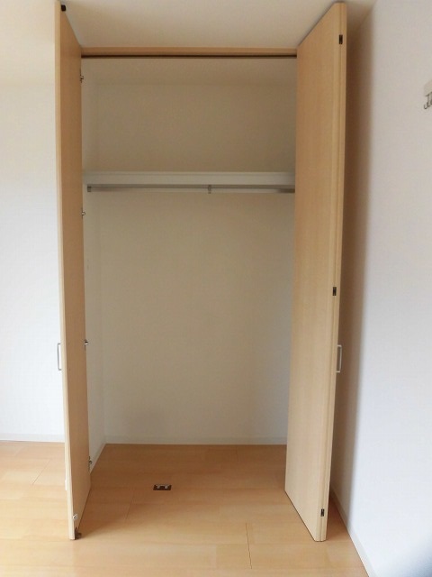 収納　洋室のクローゼット