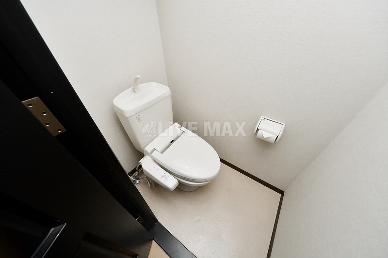 【BOND　BLD.IVのトイレ】