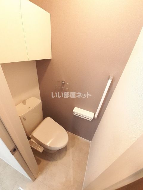 【カルムII　Ａのトイレ】