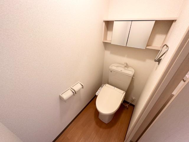 【フラワーハウスのトイレ】