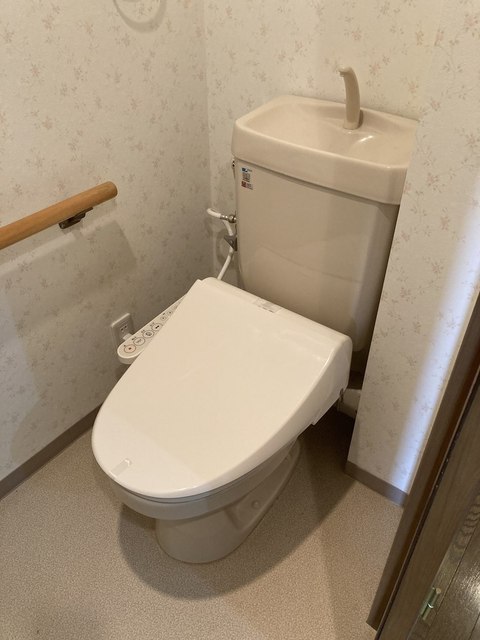 【ブリックロード山の手のトイレ】