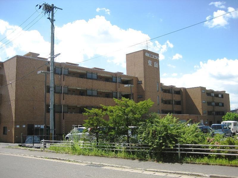 盛岡市東山のマンションの建物外観