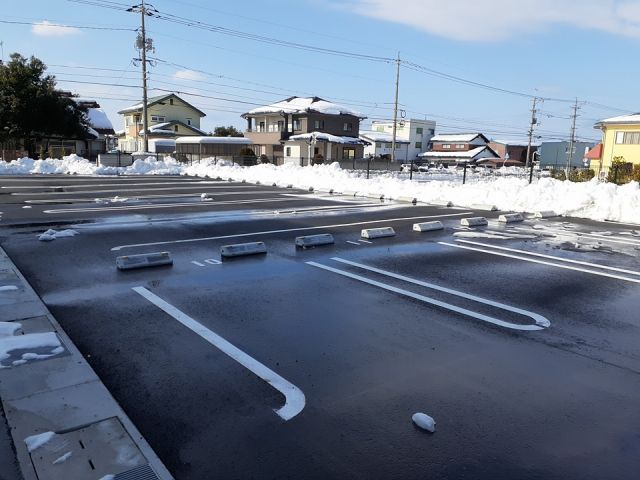 【アルカンシエル生田　Ｂの駐車場】