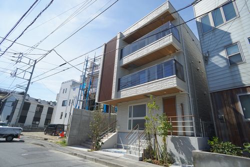 鎌倉市長谷のマンションの建物外観