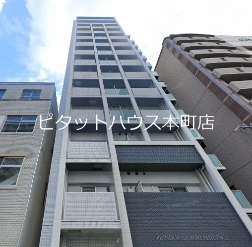 【大阪市西区江戸堀のマンションの建物外観】