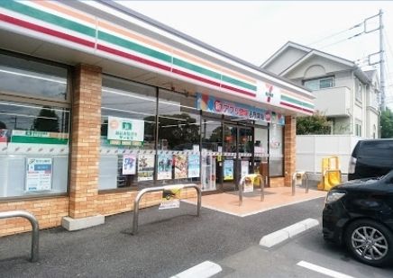 【川崎市多摩区生田のアパートのコンビニ】