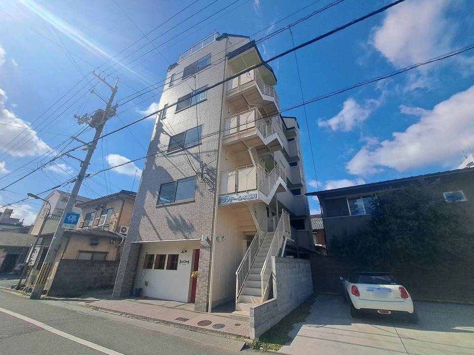 【プランドール木屋町の建物外観】