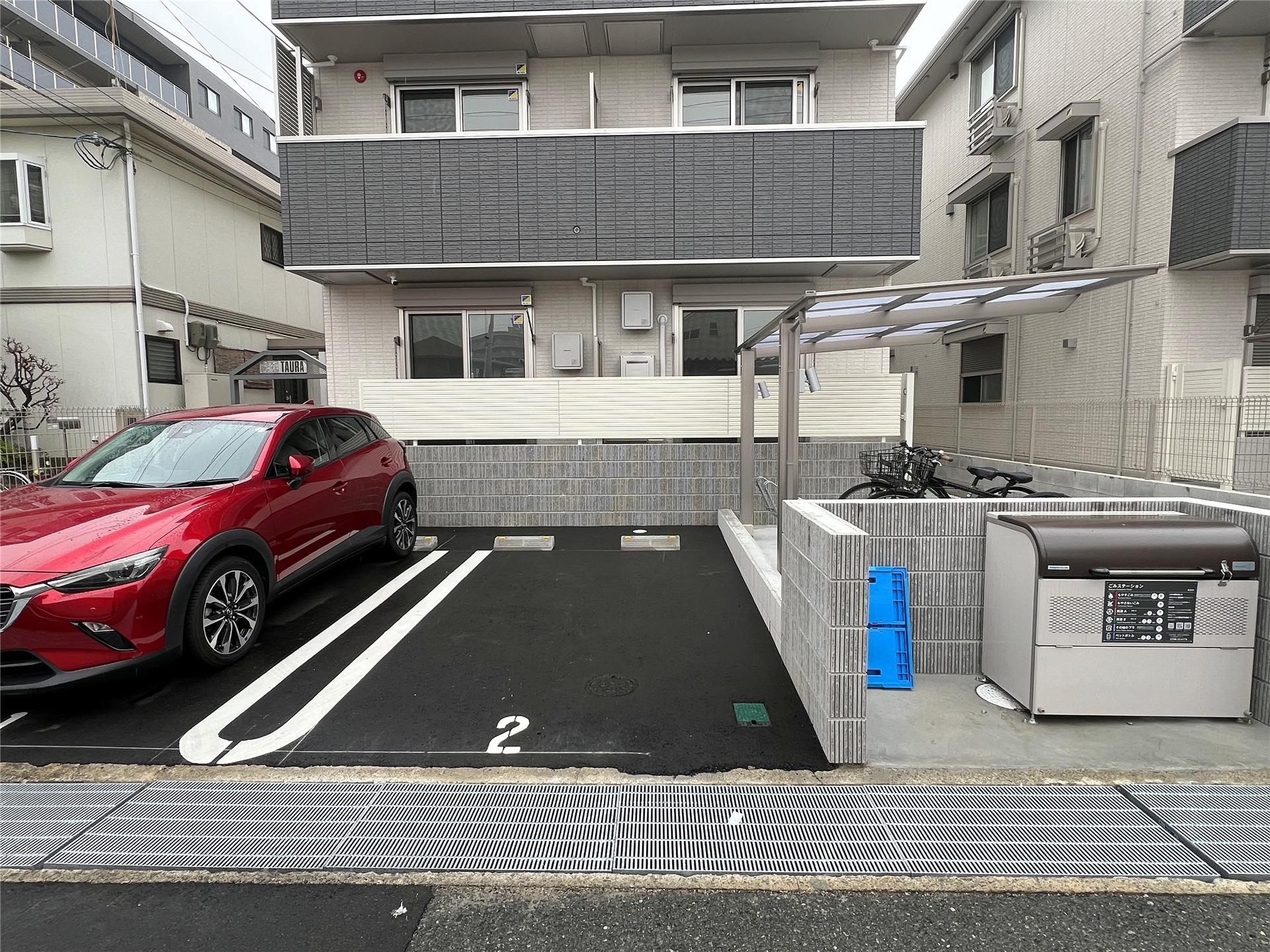 【ヴェラ　ブランカの駐車場】