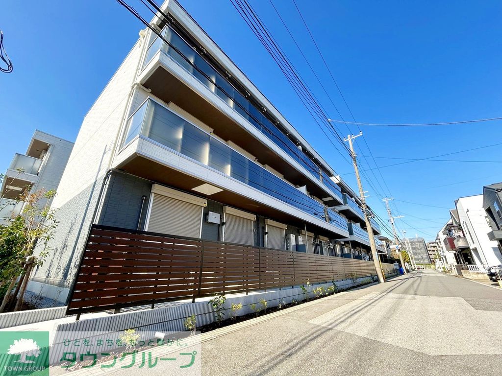 【千葉市花見川区幕張本郷のアパートの建物外観】