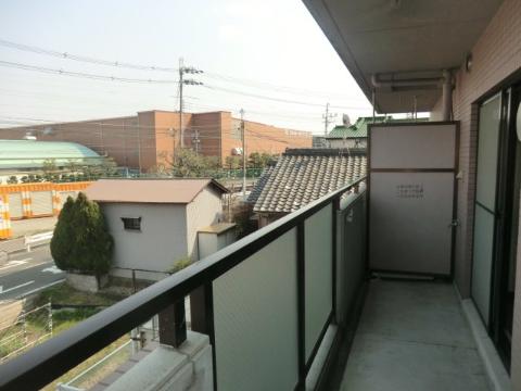 ロイヤルファーム　バルコニー　バルコニー