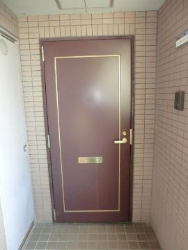 ロイヤルファーム　玄関　玄関ドア