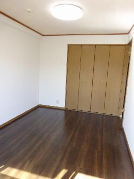 ガーデンハイツ清水　その他　洋室
