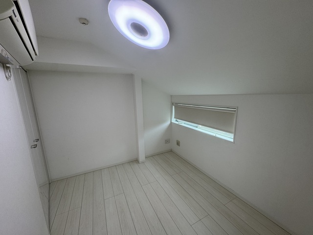 その他部屋・スペース　３階納戸５帖・子供部屋にピッタリ！