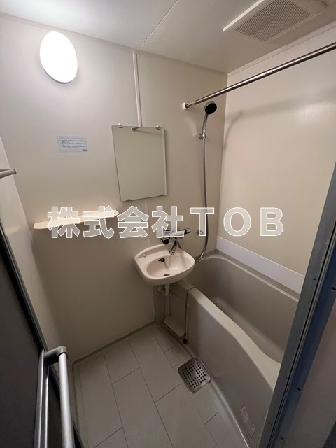 バス・シャワールーム　※同物件別号室参考写真※