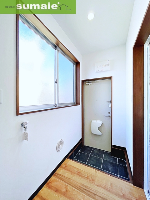 玄関　同仕様写真