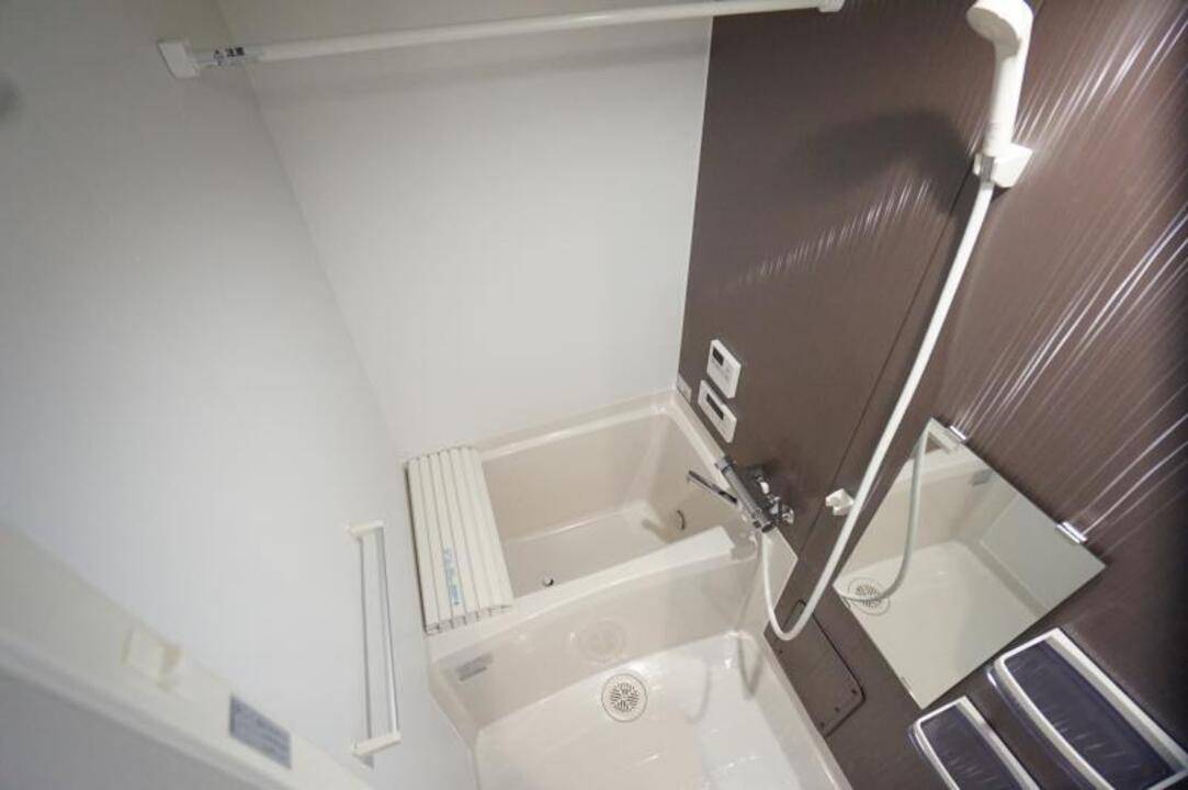バス・シャワールーム　浴室