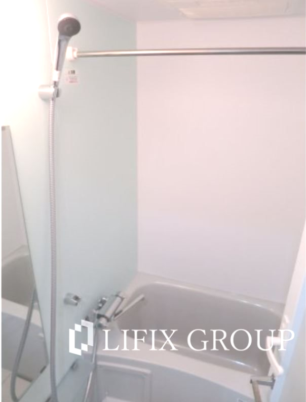 バス・シャワールーム　風呂