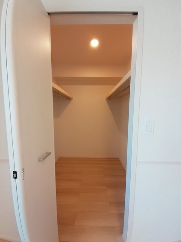 収納　図面と現状に相違がある場合には現状を優先