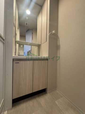 洗面設備　反転タイプ・別部屋参考写真