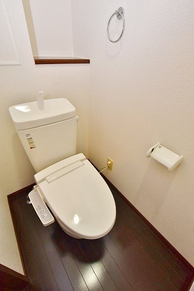 トイレ　★温水洗浄便座★