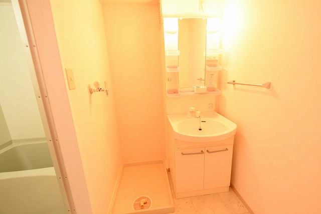 洗面設備　独立洗面台付き♪