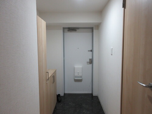 玄関　玄関　※前回募集時2025年3月の写真